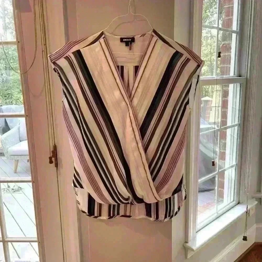 DKNY Women’s Blouse, Size Small